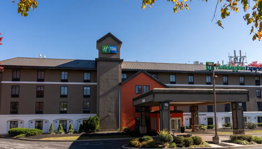 Holiday Inn Express Frazer - Malvern by IHG - Image 1