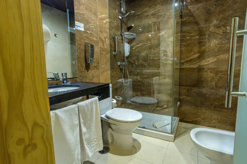 Hotel Navarro - Image 1