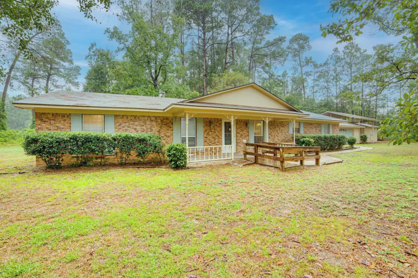 Family Getaway on 4 Acres in Mineola! - Image 1