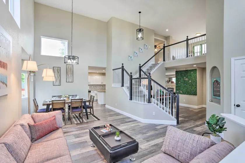 Spacious Parkview Home Near Denver w/ Game Room - Intérieur