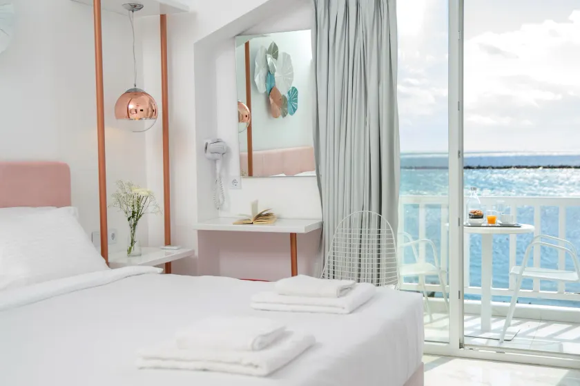 Nama Hotel Tinos - Image 1