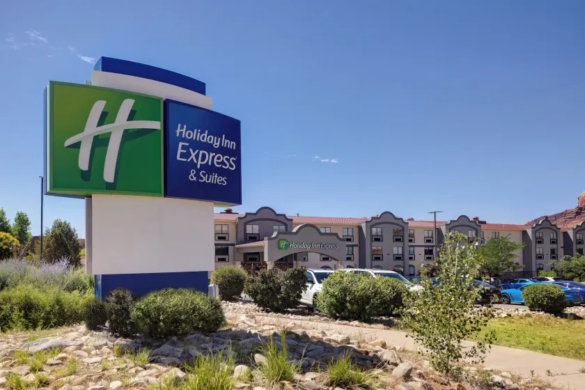 Holiday Inn Express Hotel & Suites Moab by IHG - Image 1