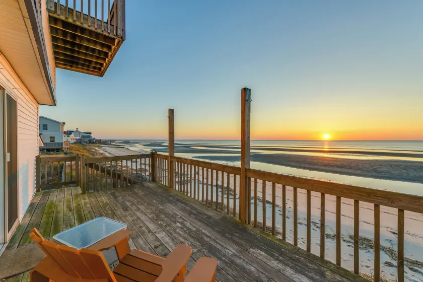 Private Beach Access! Bayfront Cape May Cottage - Image 1