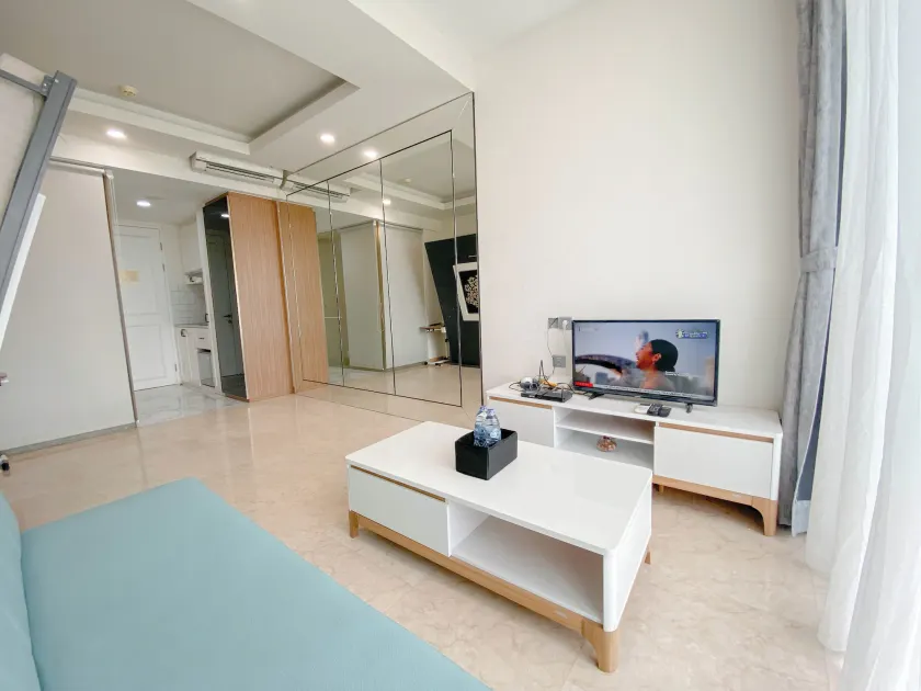 Art Deco Luxury Hotel & Residence - Image 1