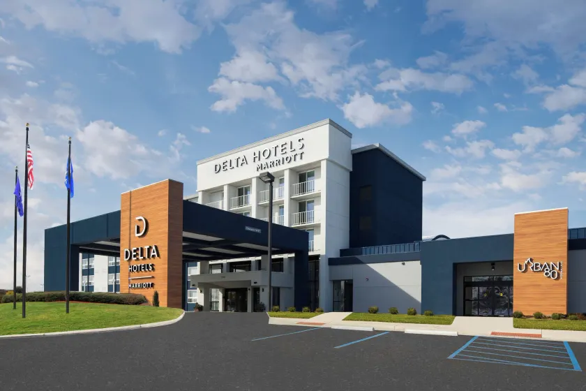Delta Hotels by Marriott Green Bay - Image 1