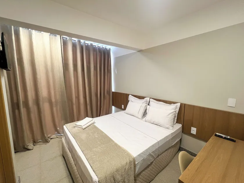 Elite Business Hotel - Image 1