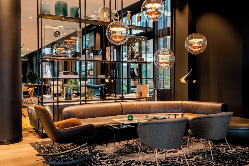 Motel One Köln-Messe - Image 1