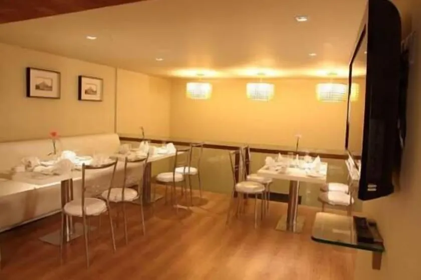 Middleton Inn - Image 1