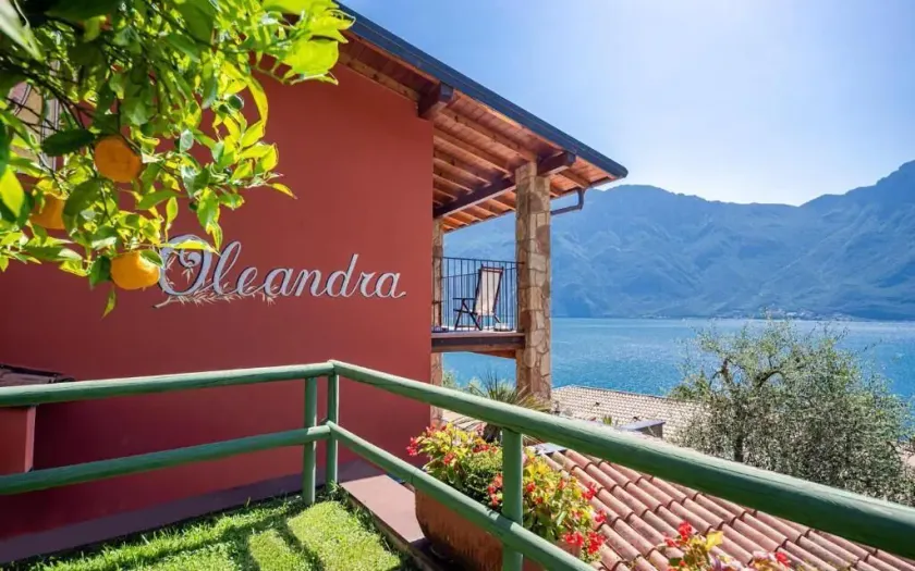 Relax Hotel Villa Gardenia & Villa Oleandra - Image 1