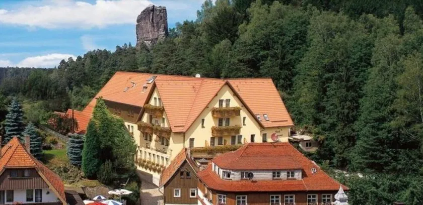 Hotel Amselgrundschlößchen - Image 1