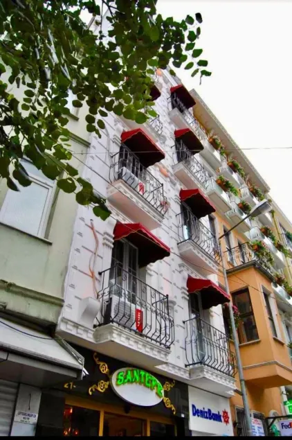 Santefe Hotel - Image 1