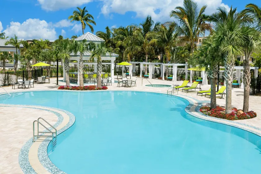 Hilton Garden Inn Key West / The Keys Collection - Image 1