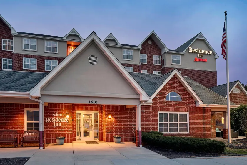 Residence Inn by Marriott Chicago Schaumburg/Woodfield Mall - Image 1