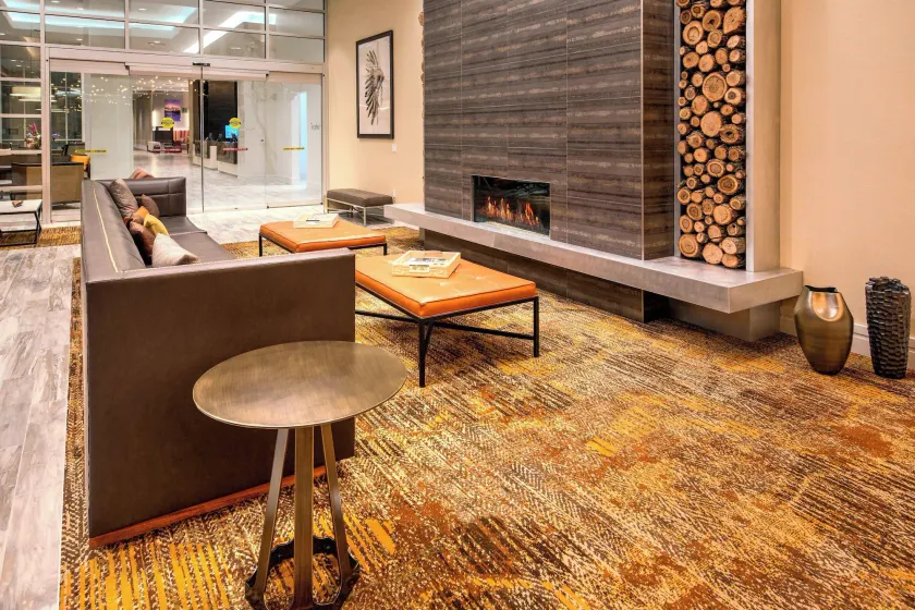 Residence Inn by Marriott Kansas City Downtown/Convention Center - Image 1