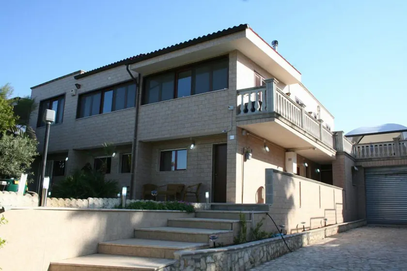 Le Sirene Bed and Breakfast - Image 1