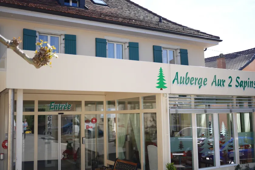 Auberge Aux Deux Sapins - Image 1