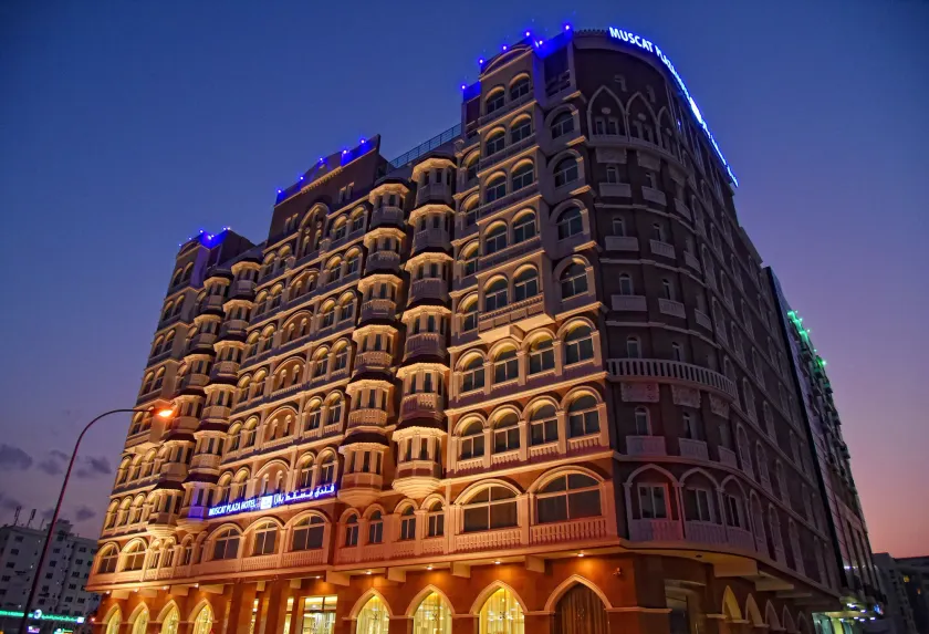 Muscat Plaza Hotel - Image 1