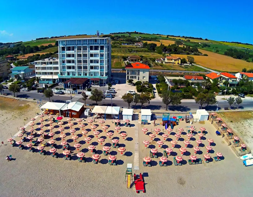 Hotel Atlantic - Image 1