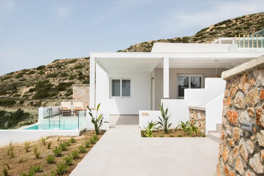 Theros Luxury Villas - Image 1