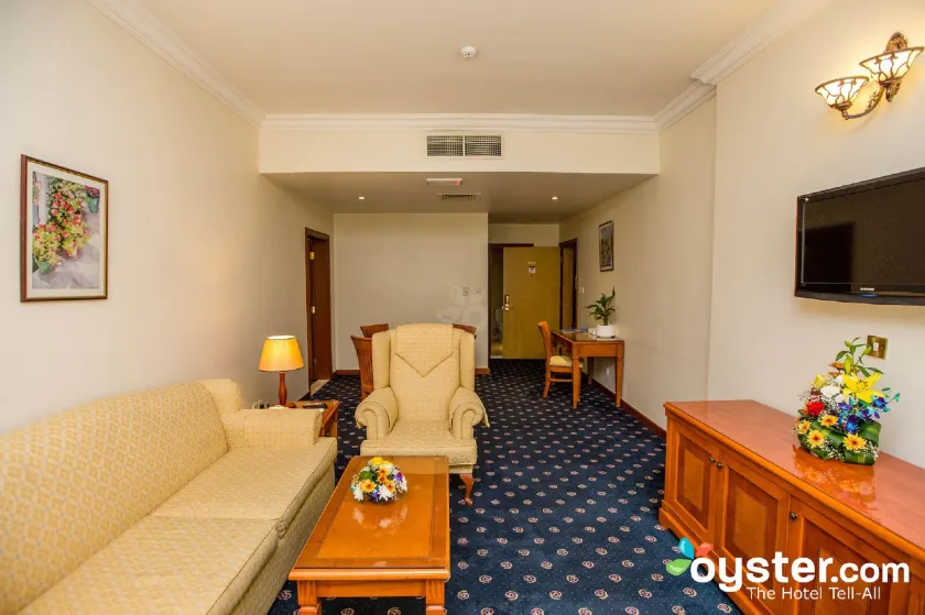 Rolla Residence Hotel Apartmemt - Image 1