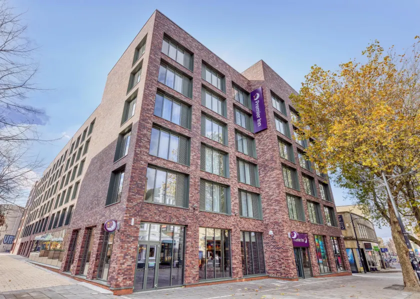Premier Inn Swindon Town Centre - Image 1