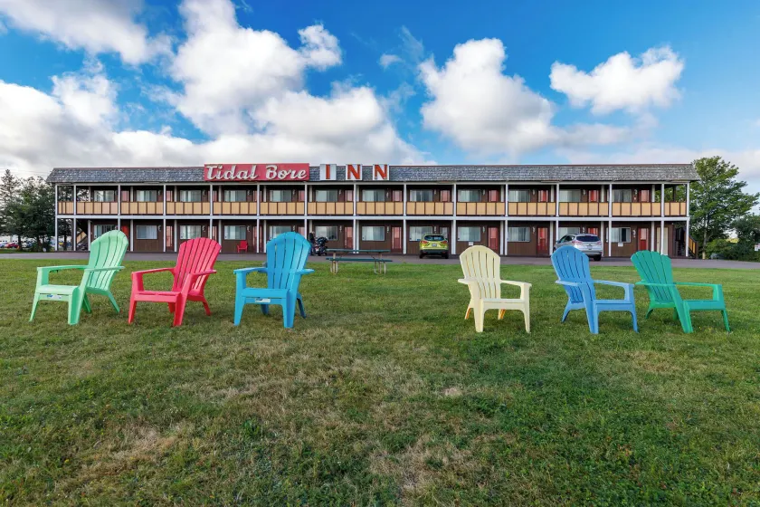 Tidal Bore Inn - Image 1