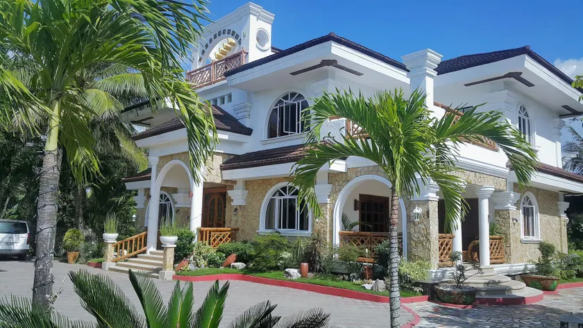 La Parola Orchids Beach Resort - Image 1