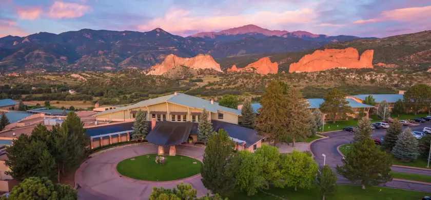 Garden of the Gods Resort & Club - Image 1