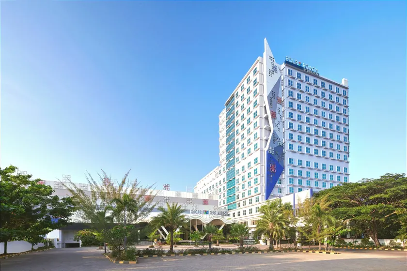 Four Points by Sheraton Makassar - Image 1