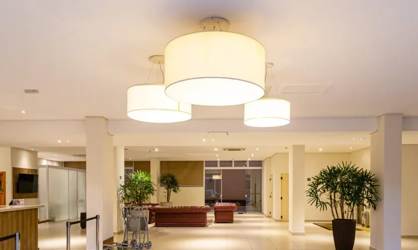 Hotel Malibu Inn Campinas - Image 1