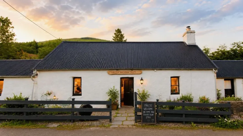 Wester Auchraw Croft B&B - Image 1