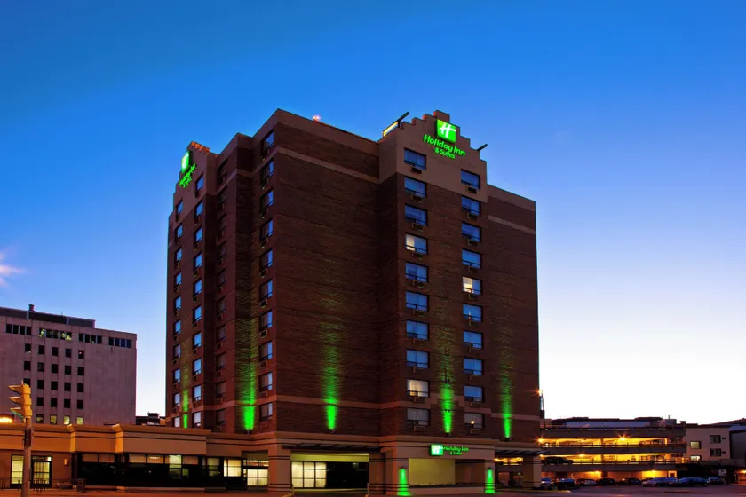 Holiday Inn & Suites Winnipeg Downtown by IHG - Image 1