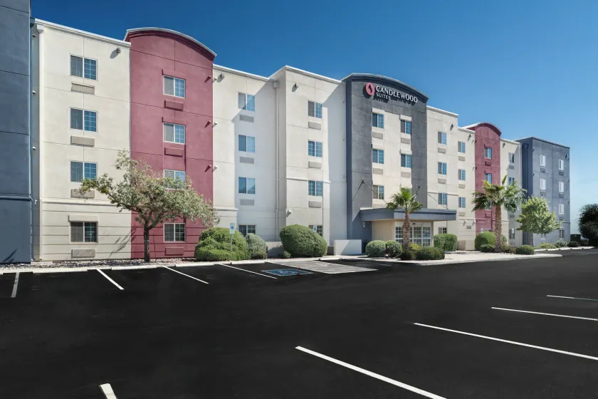 Candlewood Suites El Paso by IHG - Image 1