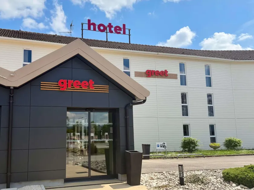 Greet Hôtel Dijon Sud Longvic - Image 1