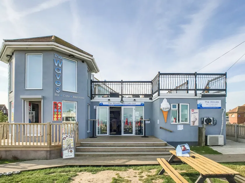 The Waves B&B - Image 1
