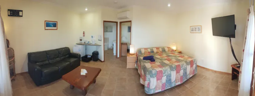 Escape 1770 Motel - No Kids - NO SMOKING - No Partying - Image 1