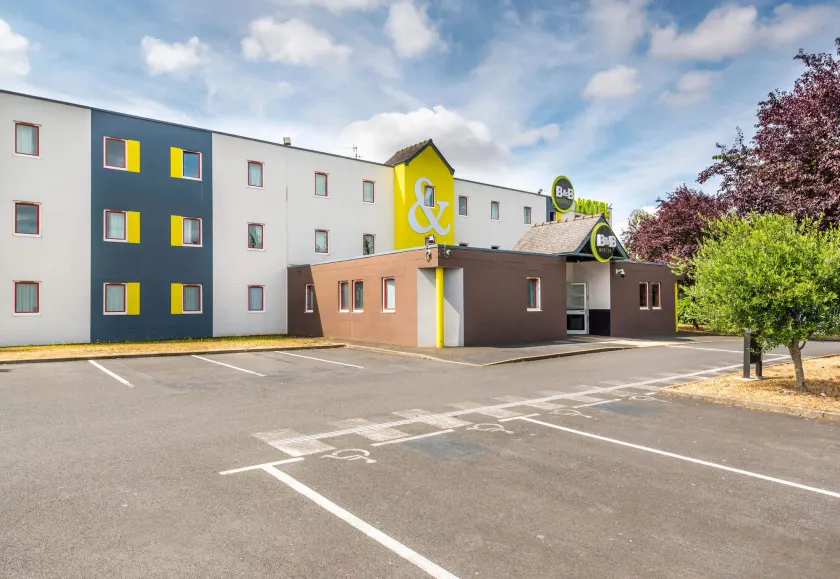 B&B HOTEL Nantes Rezé St Sébastien - Image 1