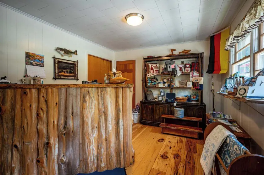 Sandy Point Motel - Reception