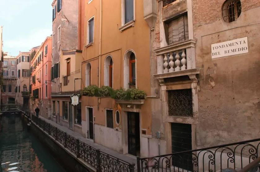 Hotel Locanda Canal - Image 1