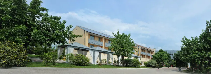 Hotel Ristorante Primavera - Image 1