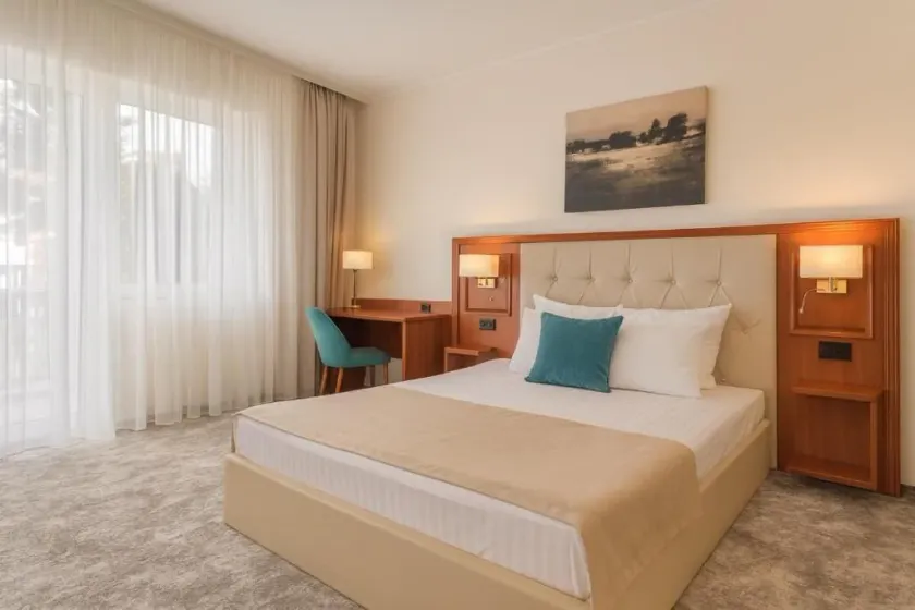 Hotel Athos R.M.T. - Image 1
