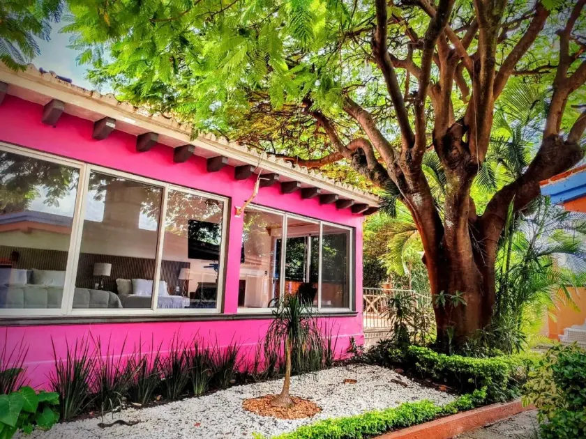 Hotel Eterna Primavera Cuernavaca - Image 1