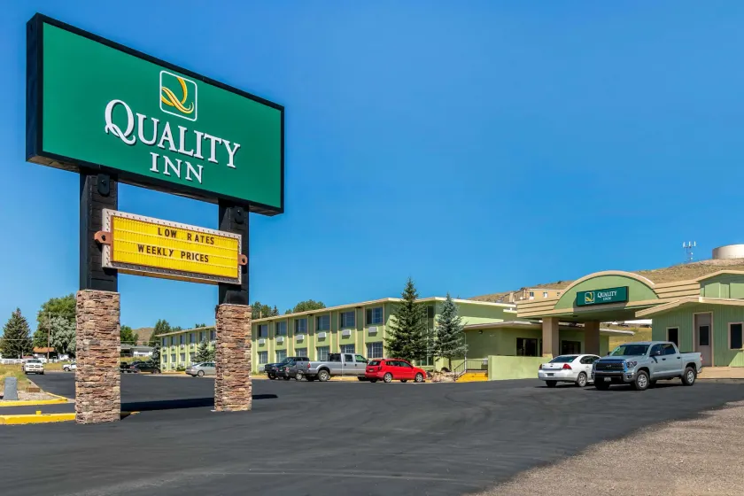 Quality Inn Rawlins I-80 - Image 1