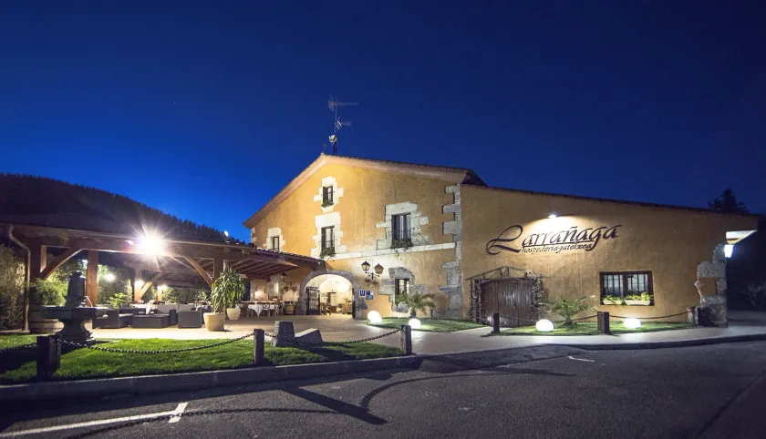 Hotel Larrañaga - Image 1