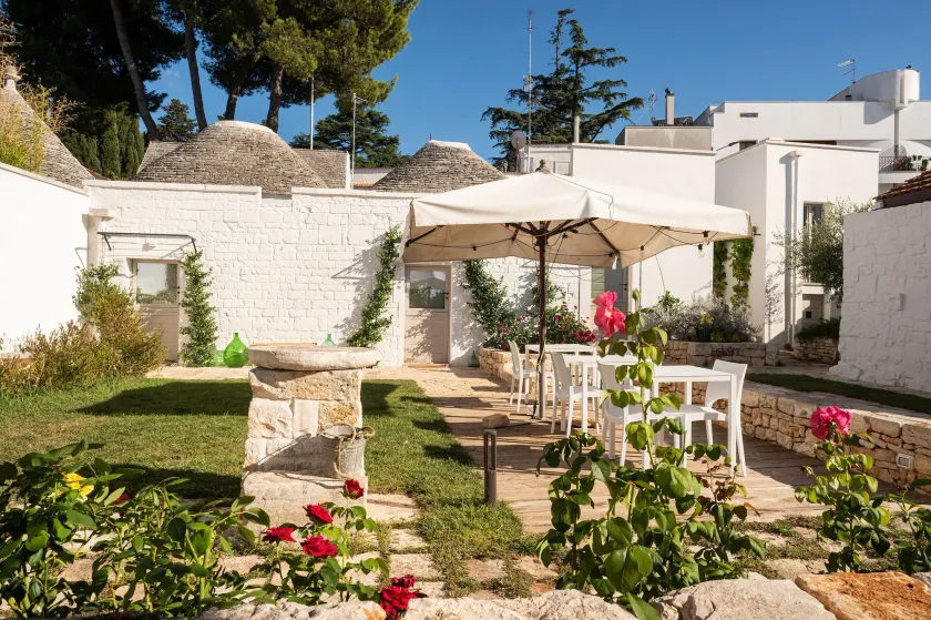 Trulli in corte - Image 1