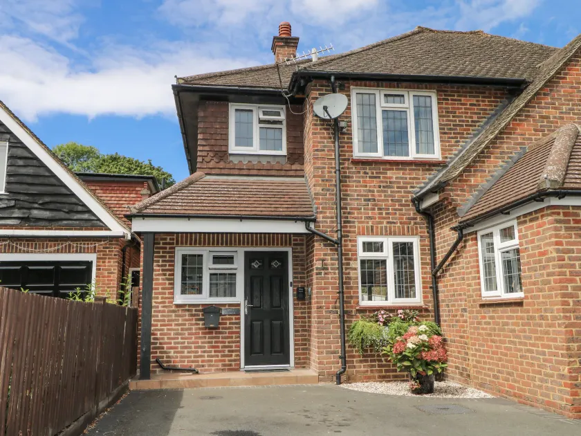 Sunnyfield Cottage - Image 1