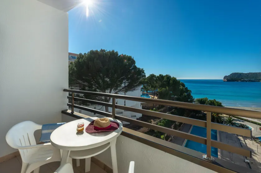 Hotel Vibra Beverly Playa - Image 1