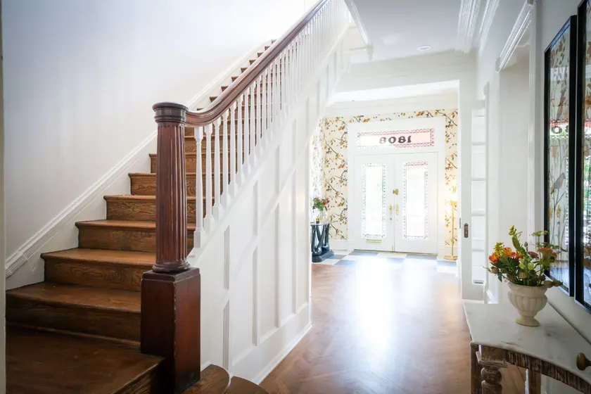 Swann House - Entrée intérieure