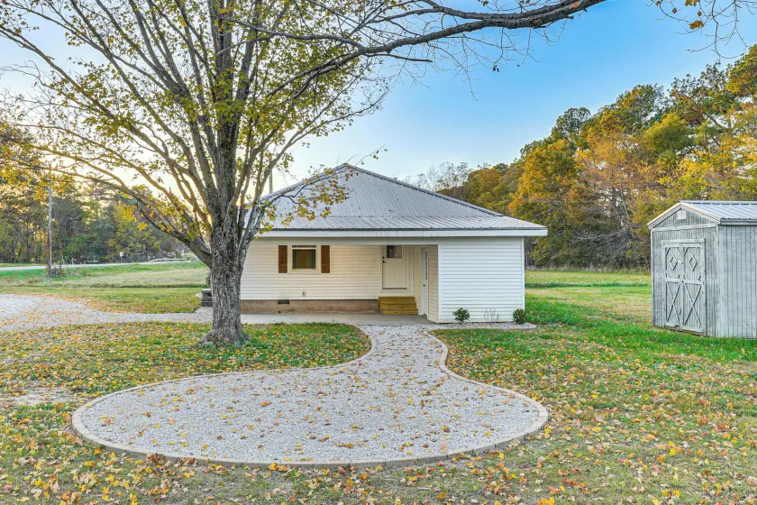Quiet Country Stay: Modern Home Near Paducah - Image 1