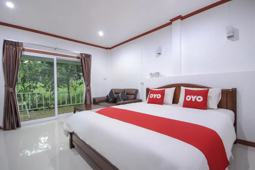 OYO 75353 Loy Chalet Resort - Image 1
